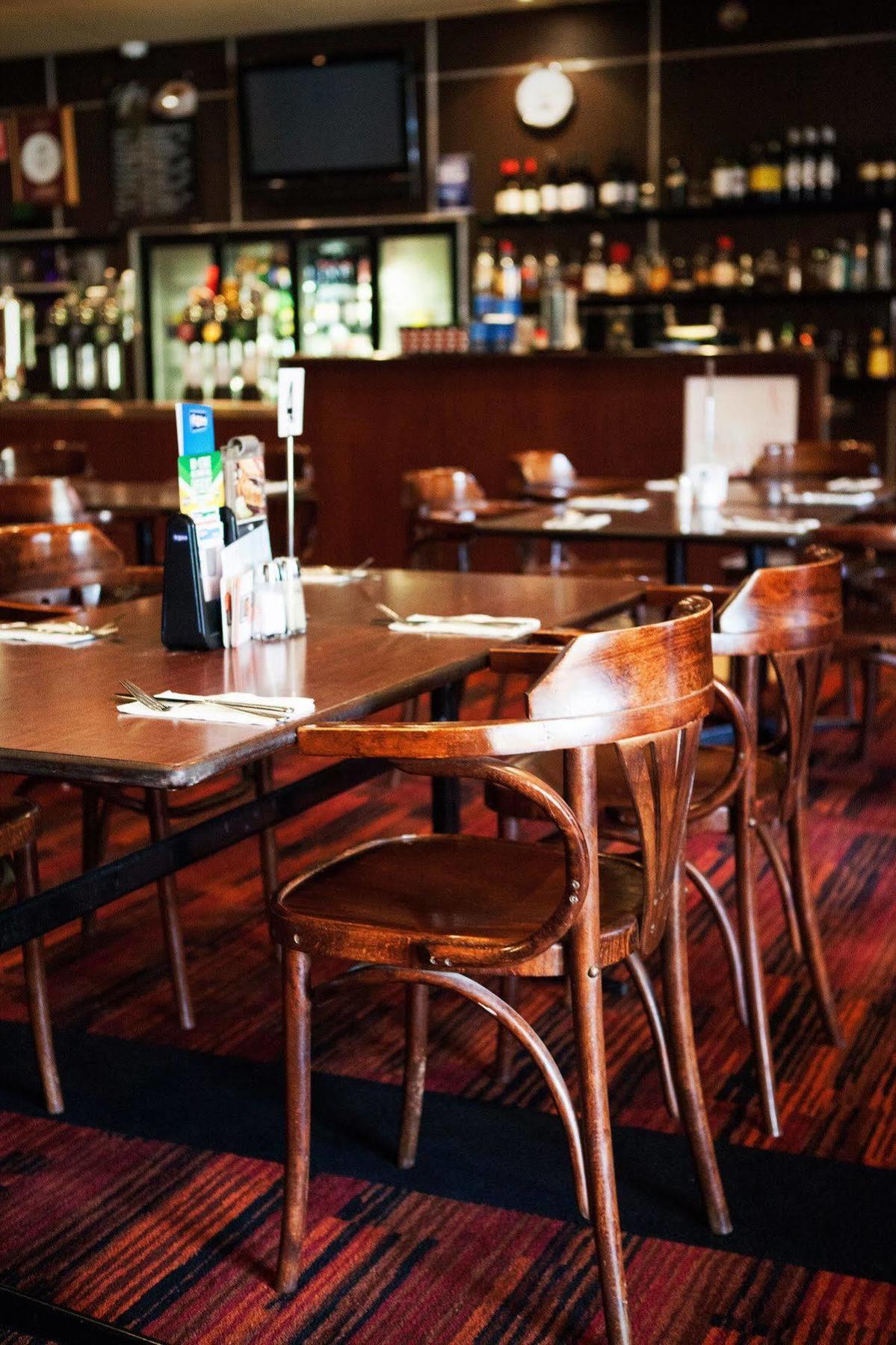 Upper Ross Hotel Townsville Esterno foto