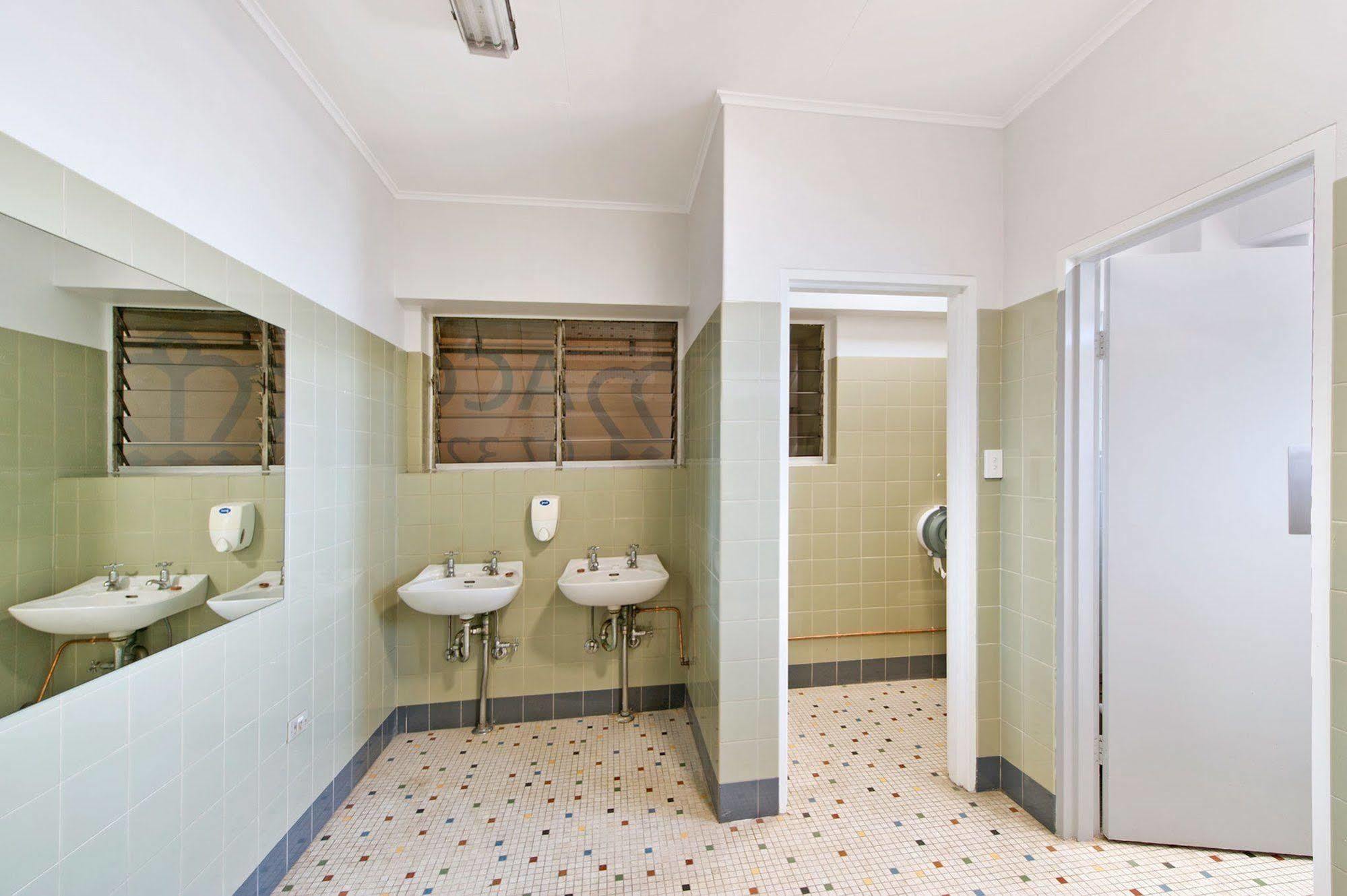 Upper Ross Hotel Townsville Esterno foto