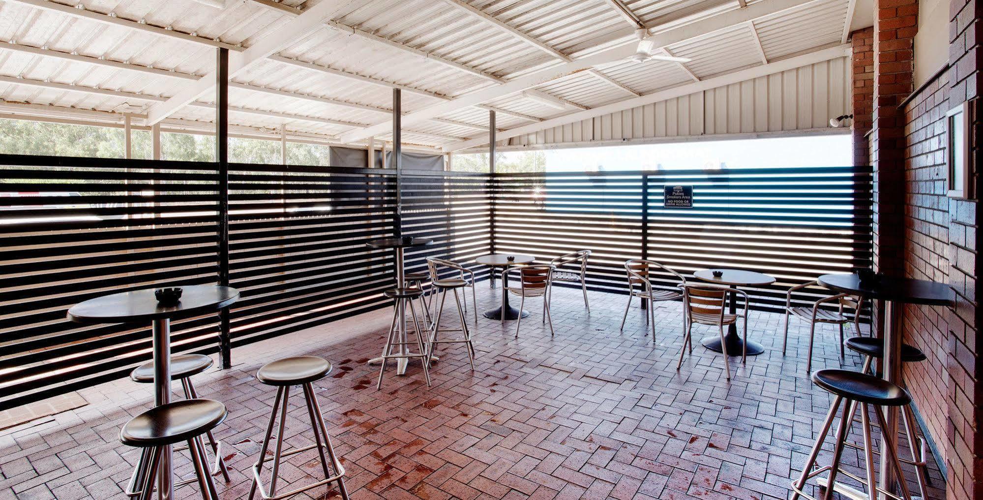 Upper Ross Hotel Townsville Esterno foto